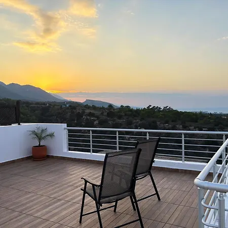 Buena Brisa * Kyrenia (Northern Cyprus)